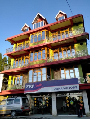 Sherpa Residency and Farmhouse